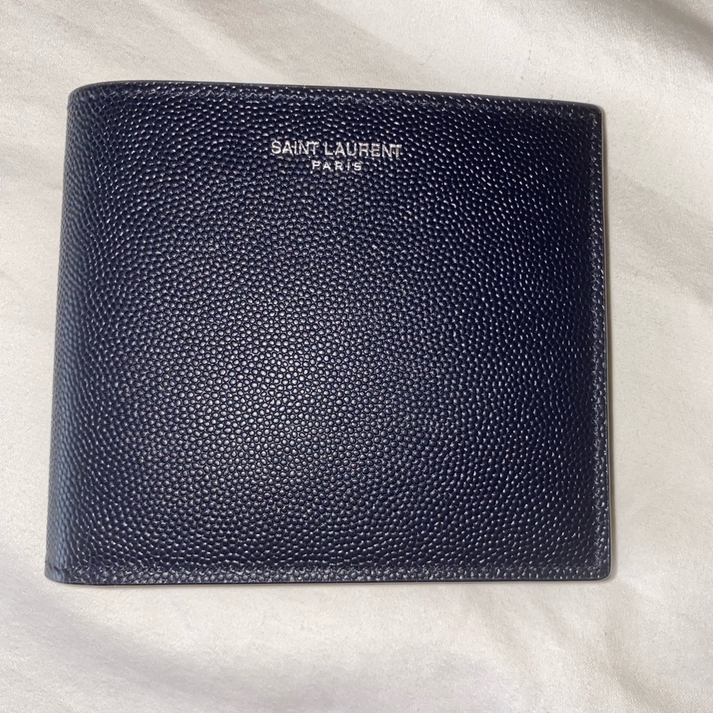 NIB Auth YVES SAINT LAURENT YSL leather WALLET w/ dust bag Made in ITALY - Picture 2 of 16